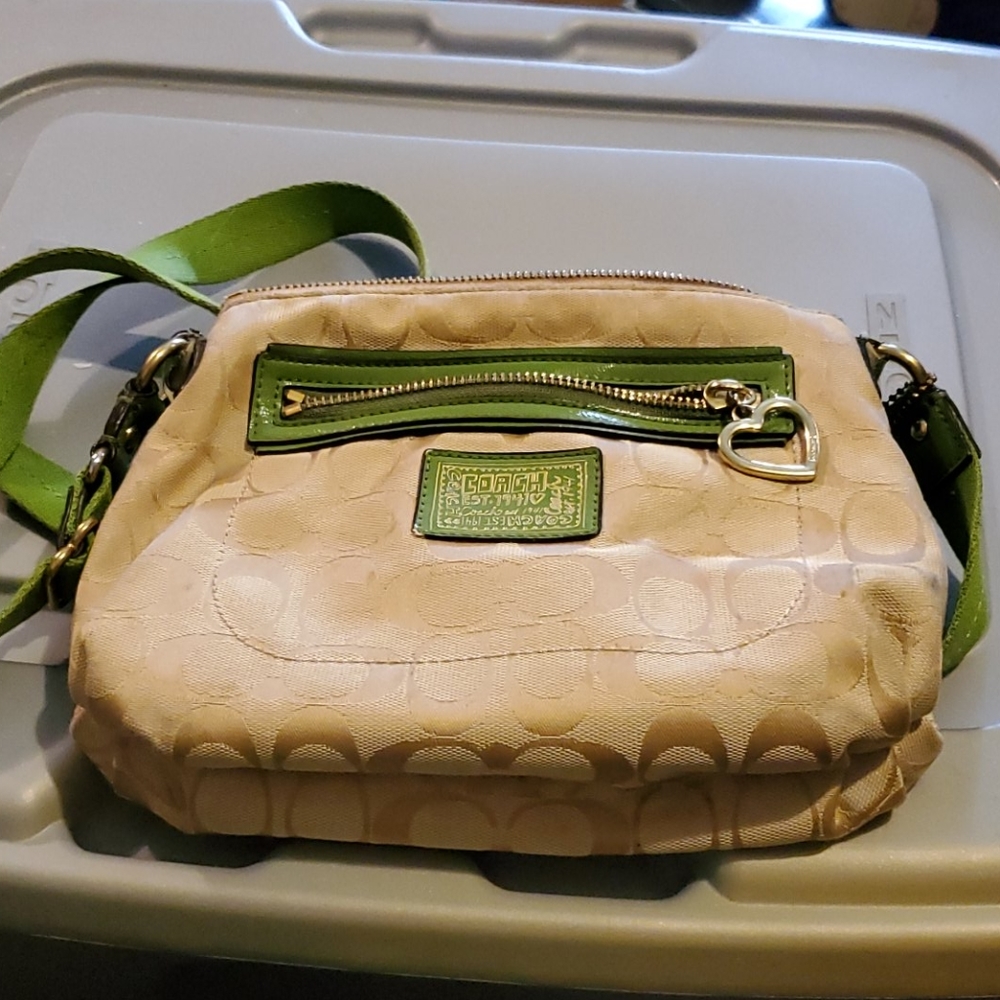 Shoulder bag